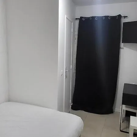 Hotel Fleurines Hotel Fleurines