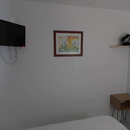 Hotel Fleurines Hotel