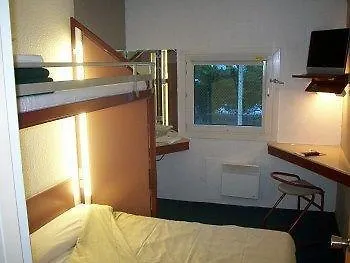 Отель Fleurines Hotel 3*