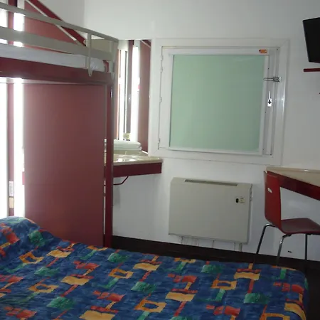 Fleurines Hotel Hotel 3*